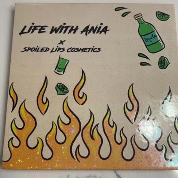 Spoiled Cosmetics hell on wheels pallet - Picture 8 of 11